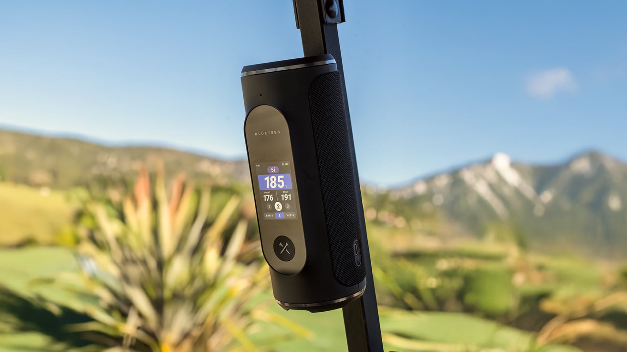 Player Pro - Touchscreen GPS Golf Speaker