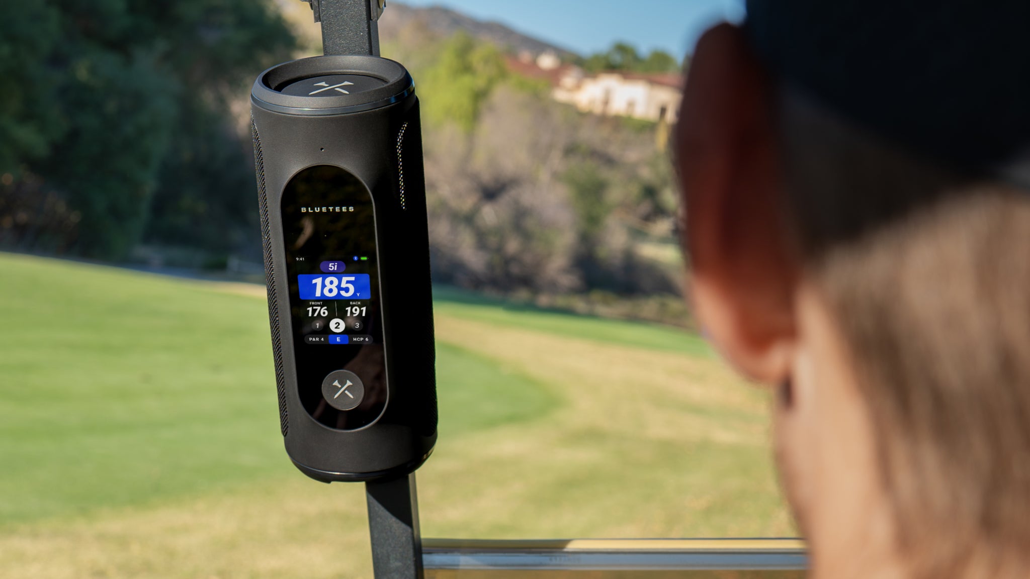 Player Pro - Touchscreen GPS Golf Speaker